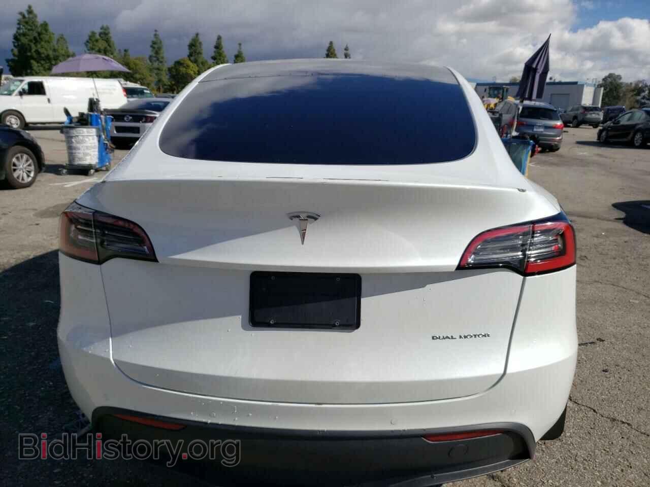 2022 TESLA MODEL Y - VIN: 7SAYGDEE0NF428978 - Фото 6