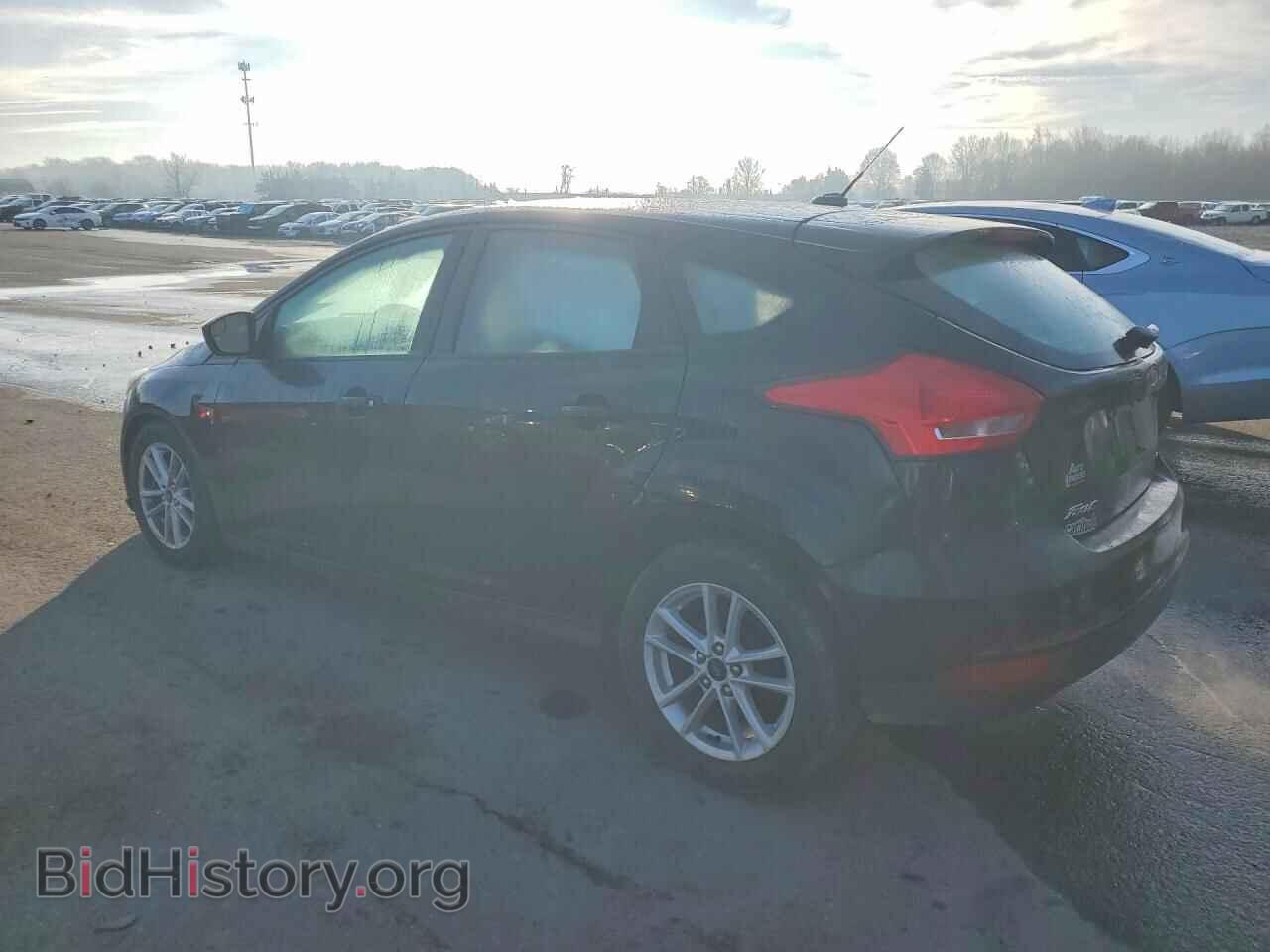 2018 FORD FOCUS - VIN: 1FADP3K2XJL283946 - Фото 2