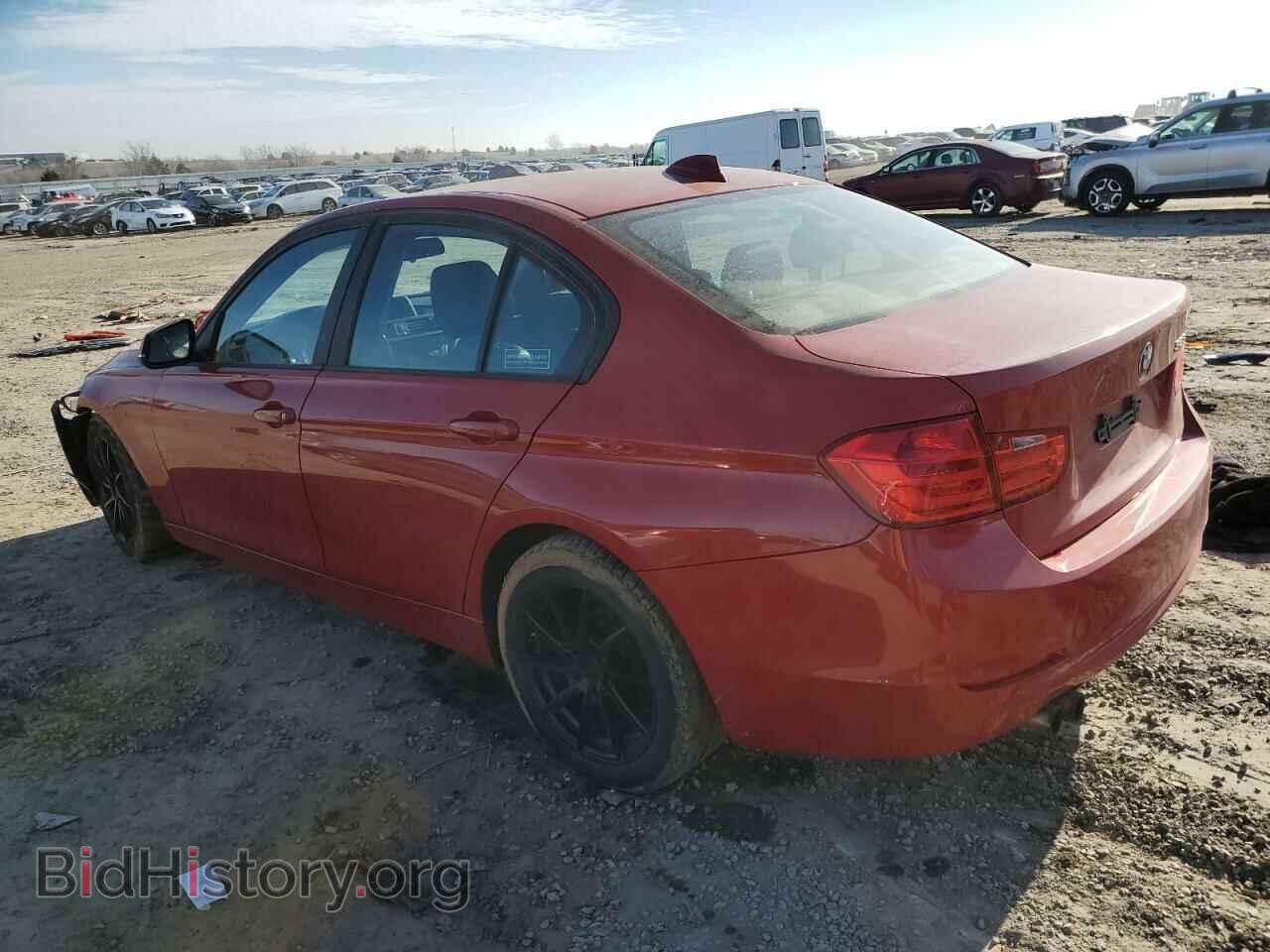 2014 BMW 3 SERIES - VIN: WBA3A5C52EF605086 - Фото 2