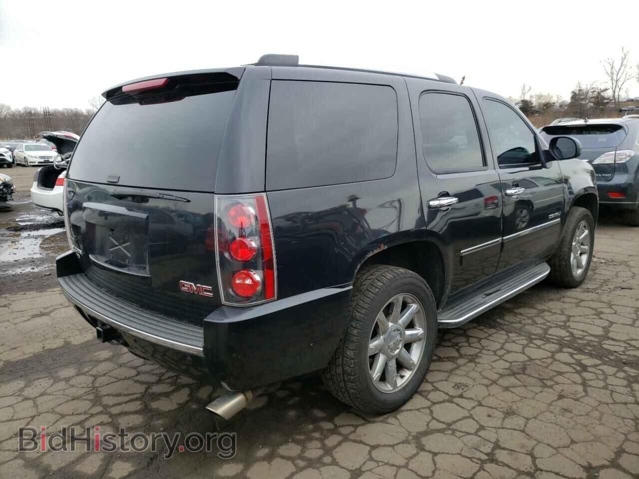 2011 GMC YUKON - VIN: 1GKS2EEF0BR216267 - Фото 3