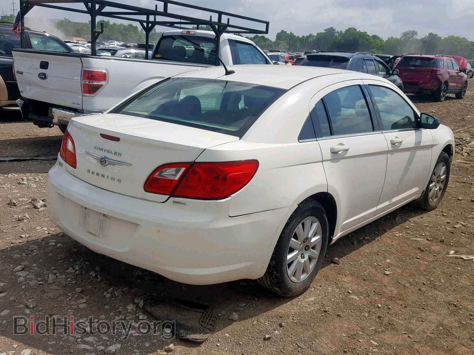 2010 CHRYSLER SEBRING - VIN: 1C3CC4FD4AN118227 - Фото 4