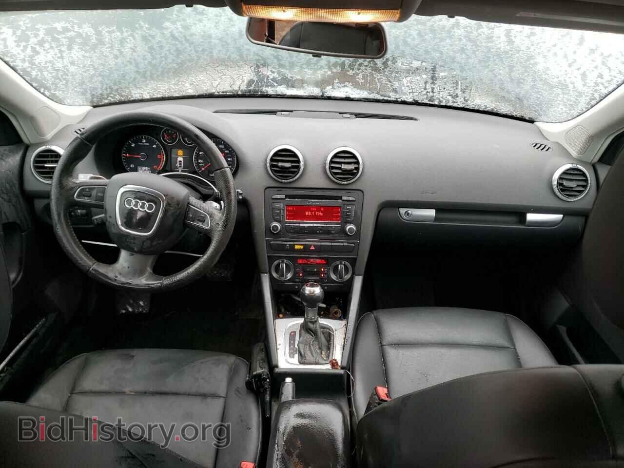 2012 AUDI A3 - VIN: WAUKJAFMXCA049899 - Фото 8