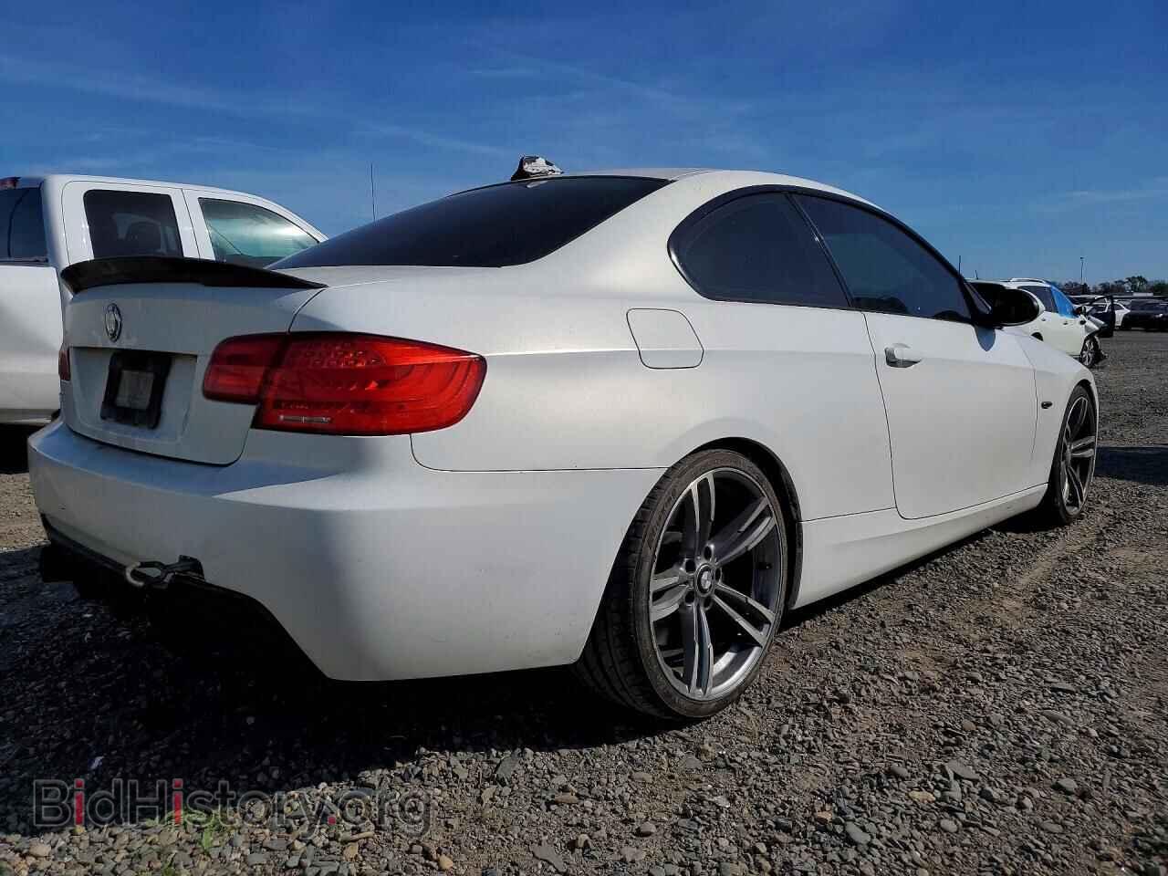 2008 BMW 335 - VIN: WBAWB73528P040780 - Фото 3