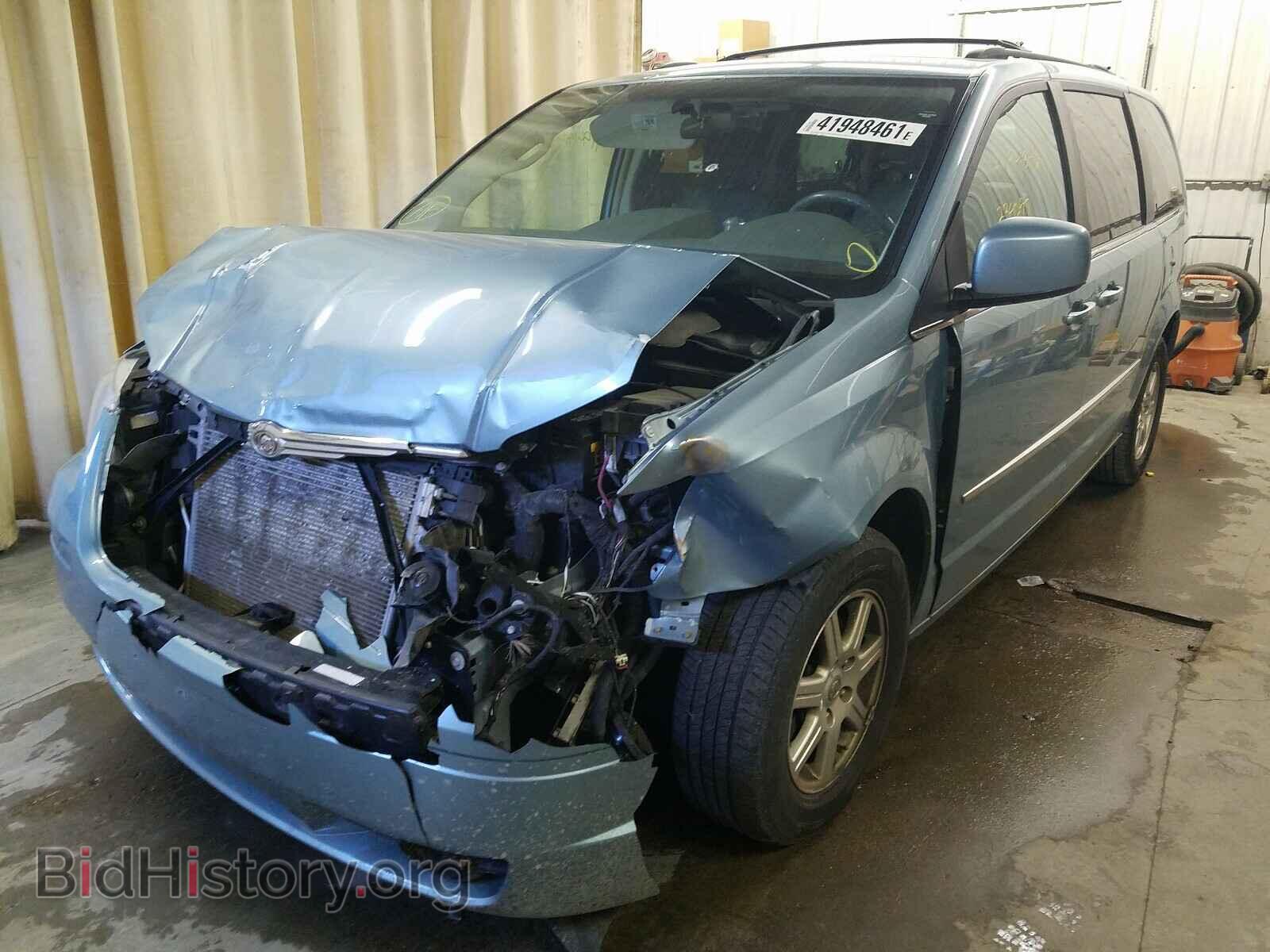 2010 CHRYSLER MINIVAN - VIN: 2A4RR5D19AR422976 - Фото 2