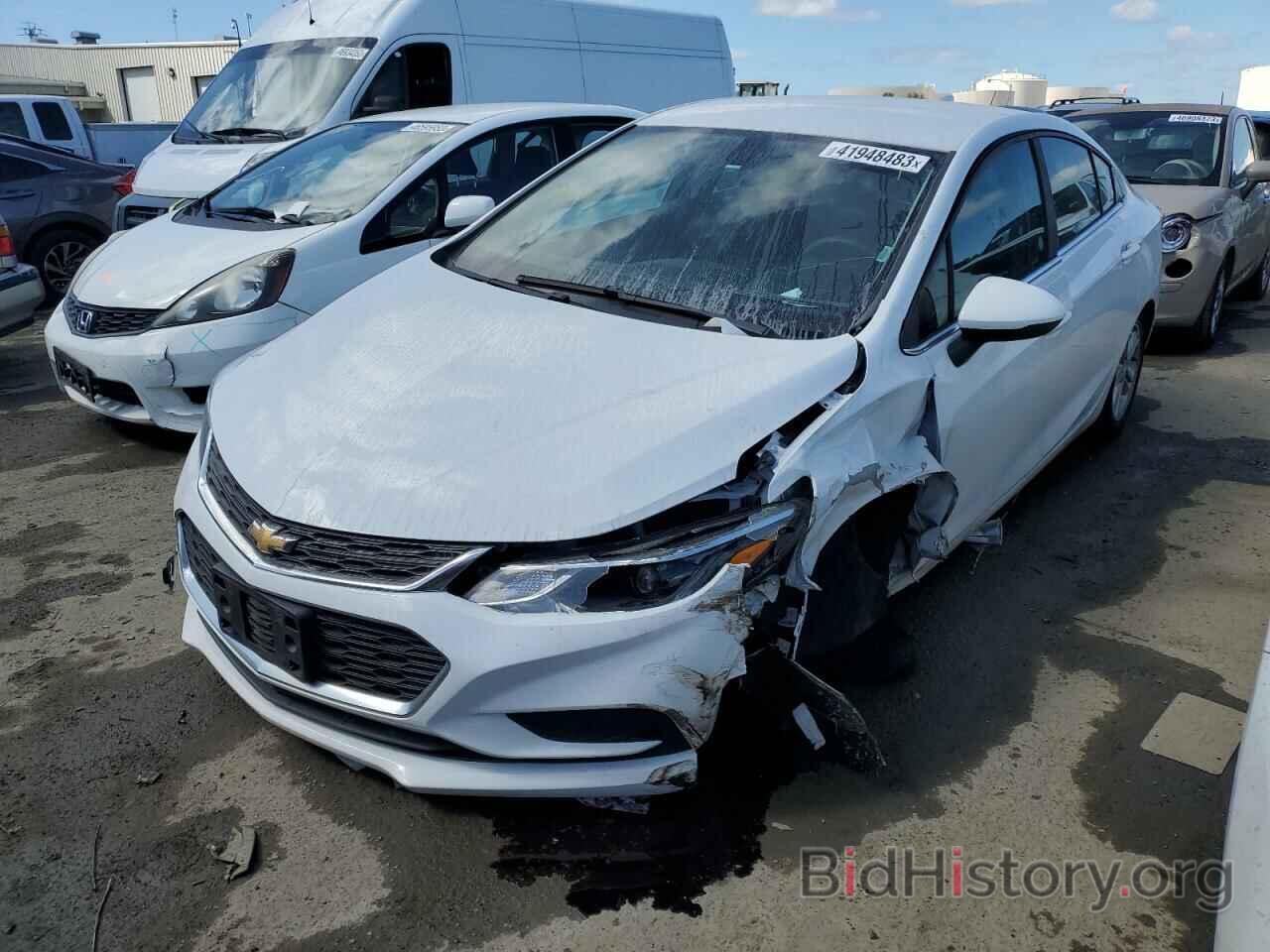 Photo 1G1BE5SM8J7102333 - CHEVROLET CRUZE 2018