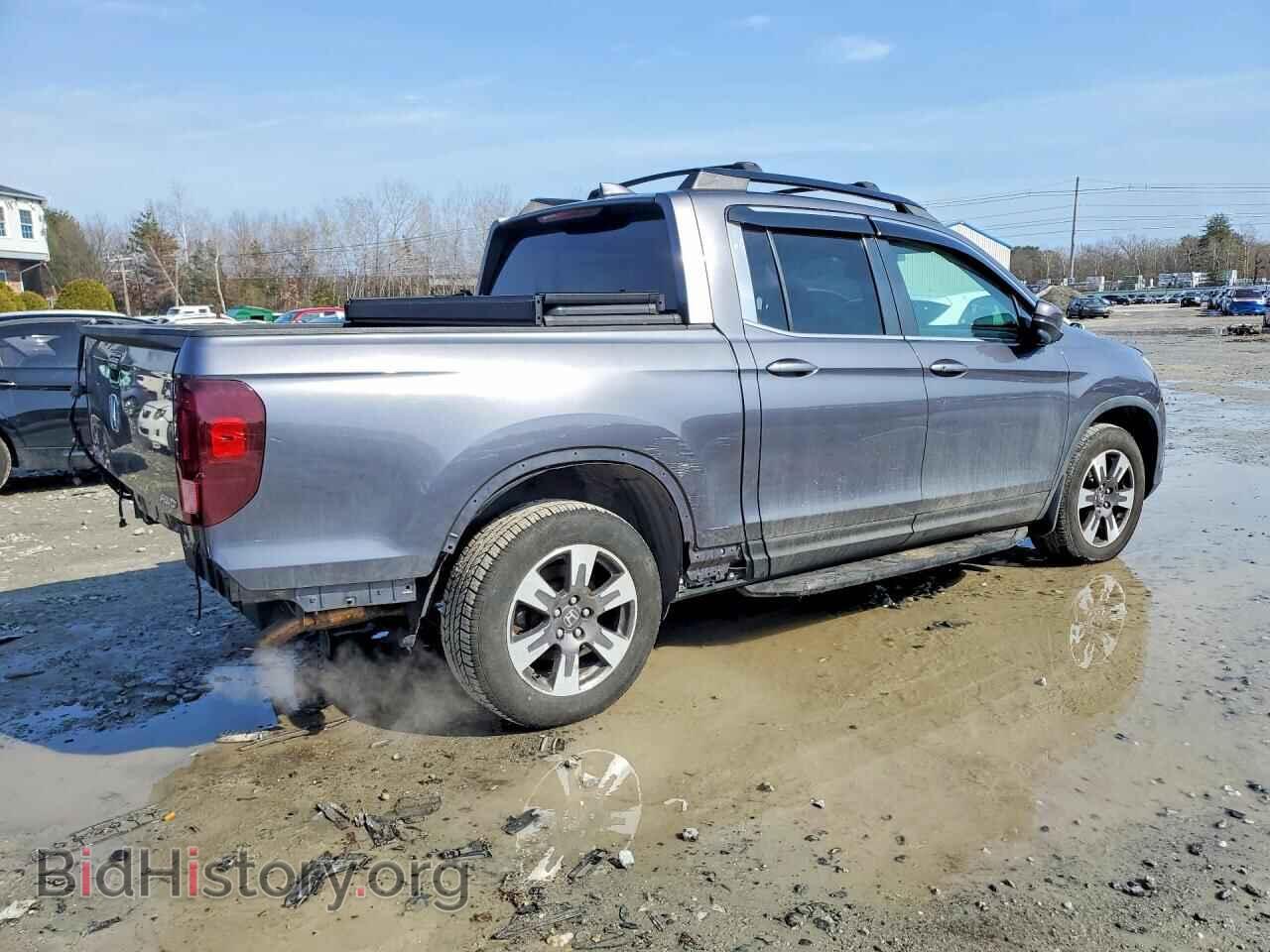 2017 HONDA RIDGELINE - VIN: 5FPYK3F69HB002151 - Photo 3