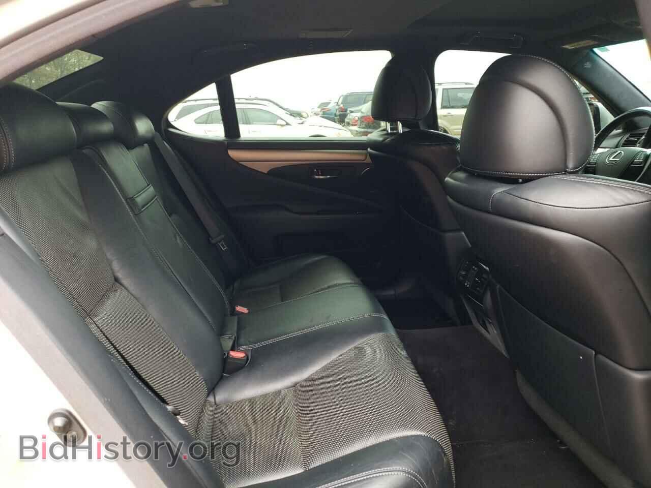 2013 LEXUS LS460 - VIN: JTHBL5EF2D5121484 - Photo 10