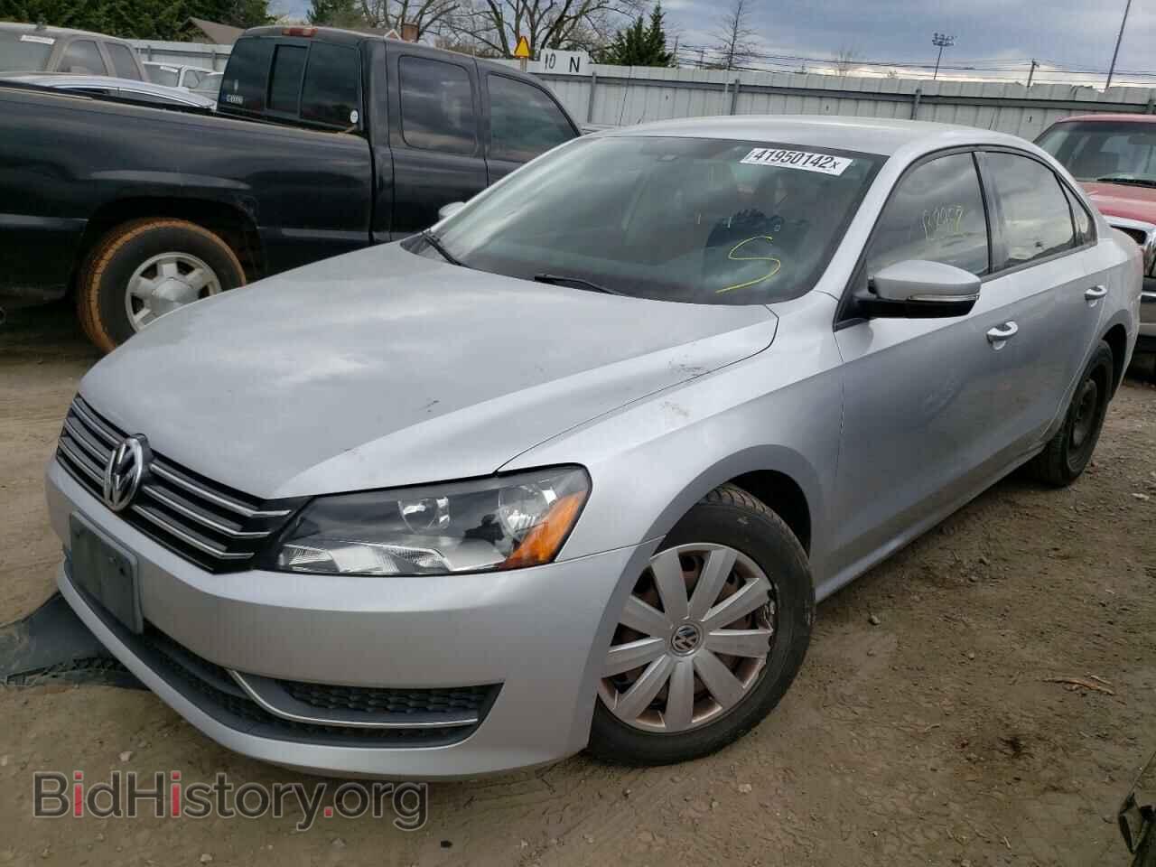 2013 VOLKSWAGEN PASSAT - VIN: 1VWAP7A30DC145235 - Фото 2
