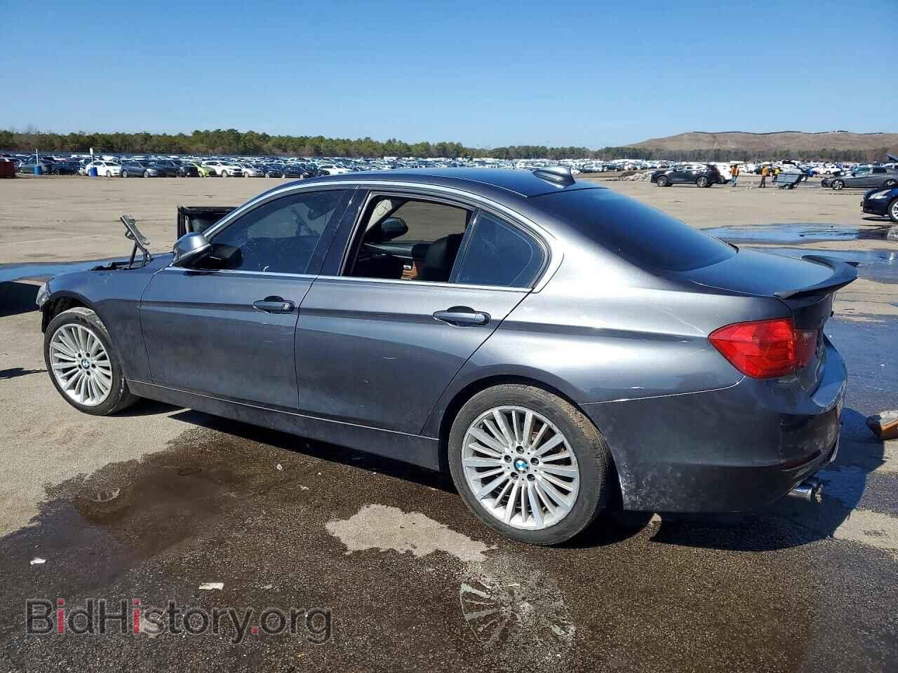 2013 BMW 328 - VIN: WBA3B5C5XDF594429 - Фото 2