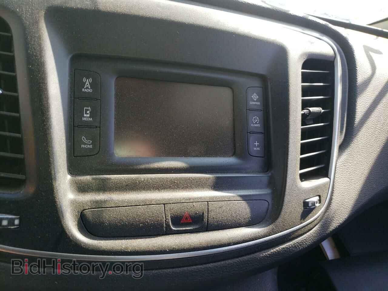 2015 CHRYSLER 200 - VIN: 1C3CCCAB4FN734923 - Фото 9