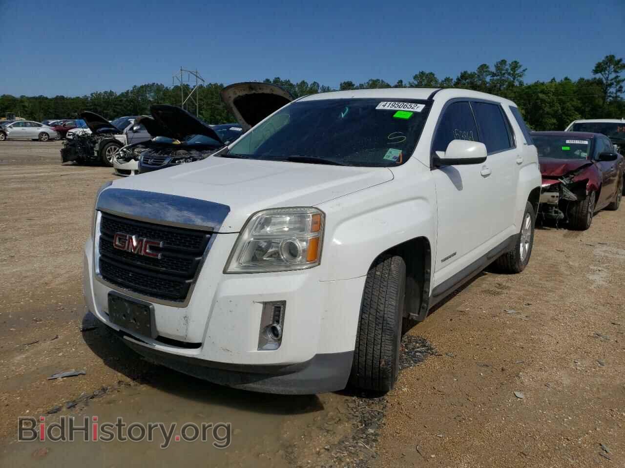 2011 GMC TERRAIN - VIN: 2CTALMEC7B6453102 - Photo 2