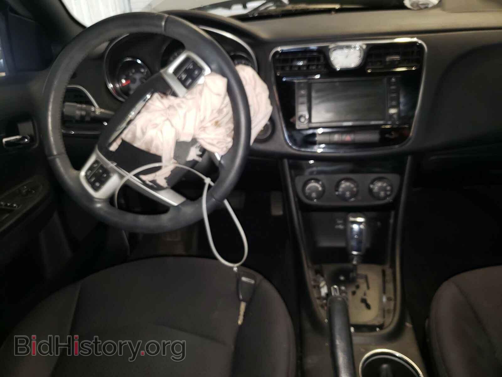 2013 CHRYSLER 200 - VIN: 1C3CCBBB9DN512917 - Фото 9