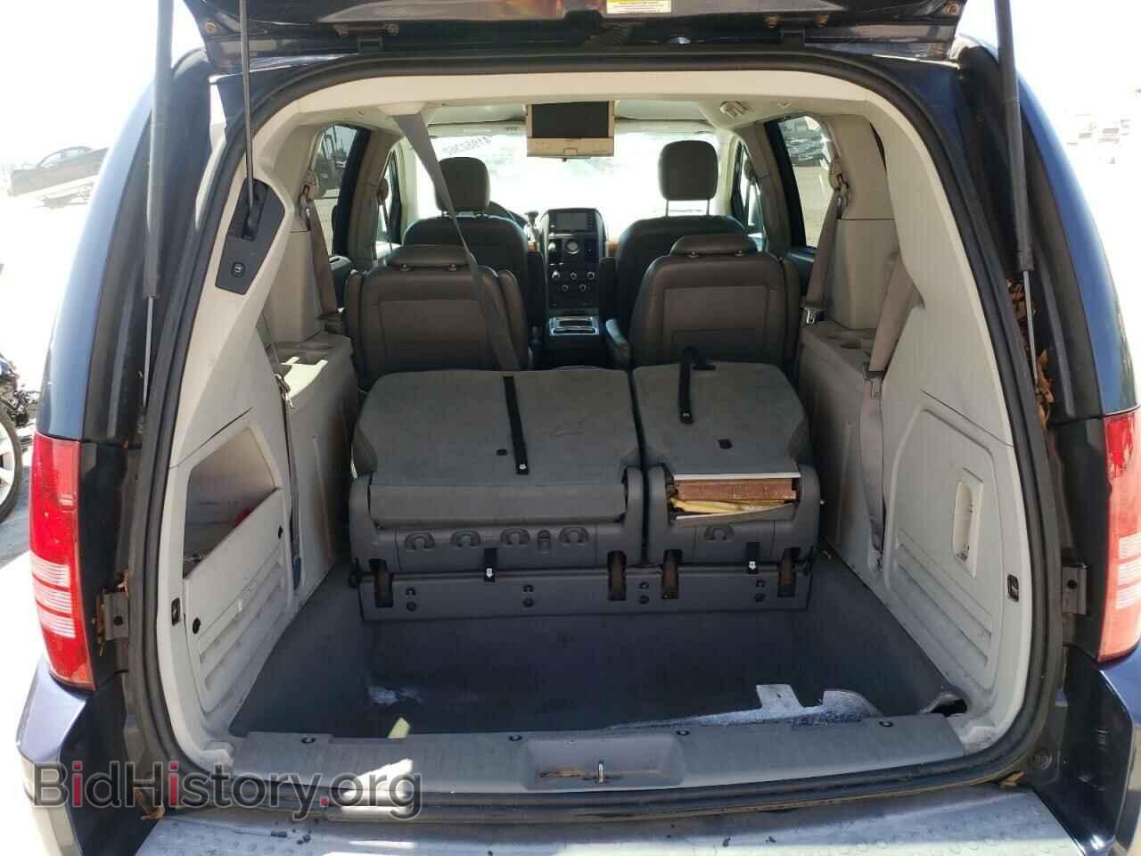 2008 CHRYSLER MINIVAN - VIN: 2A8HR54P18R744049 - Фото 9