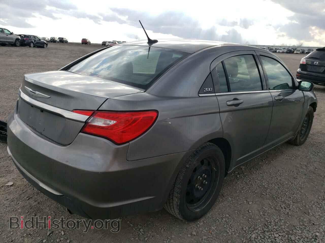2013 CHRYSLER 200 - VIN: 1C3CCBAB2DN647366 - Photo 3