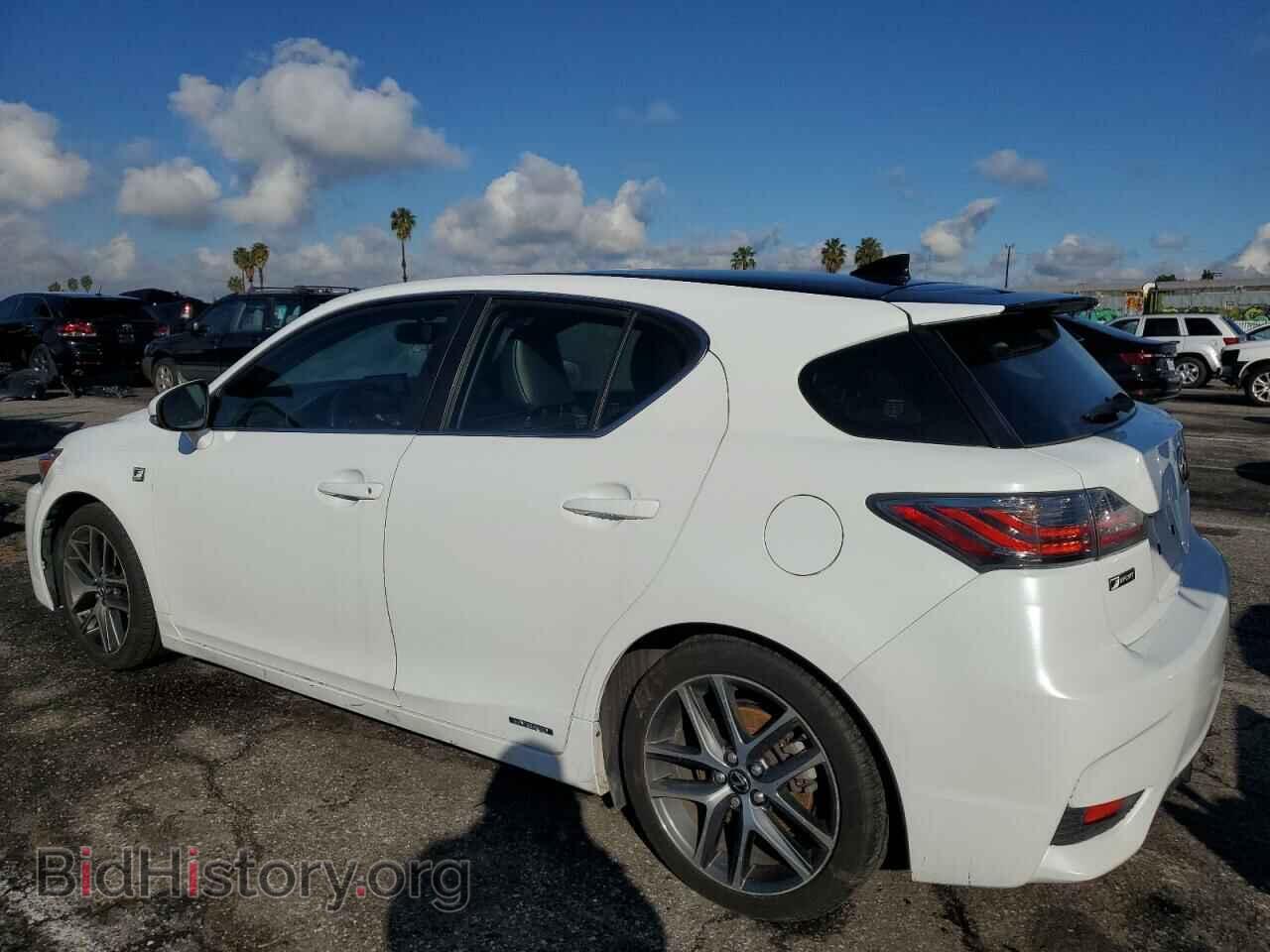2016 LEXUS CT 200 - VIN: JTHKD5BH6G2270022 - Фото 2