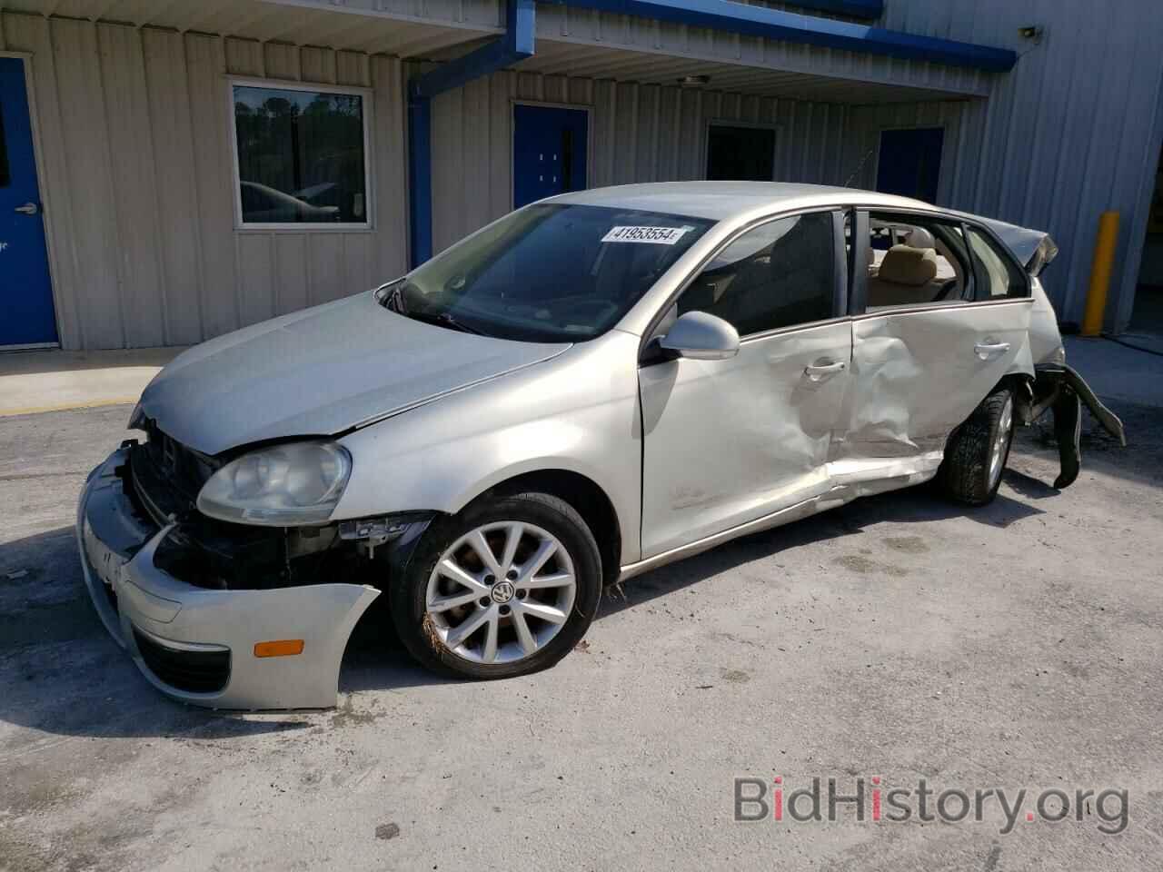 Photo 3VWAX7AJ6AM118372 - VOLKSWAGEN JETTA 2010