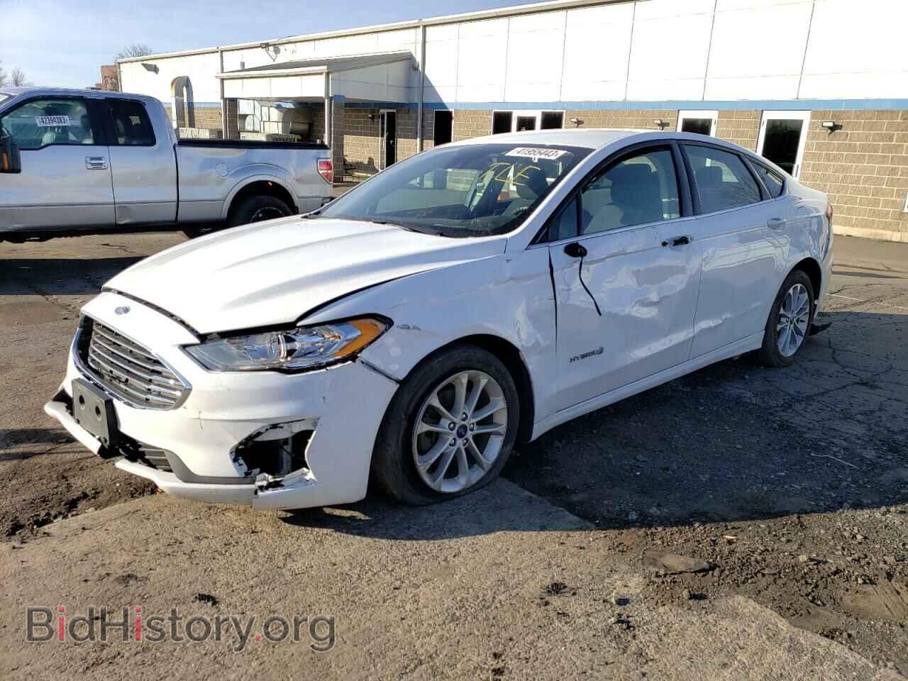 Фотография 3FA6P0LU3KR101384 - FORD FUSION 2019