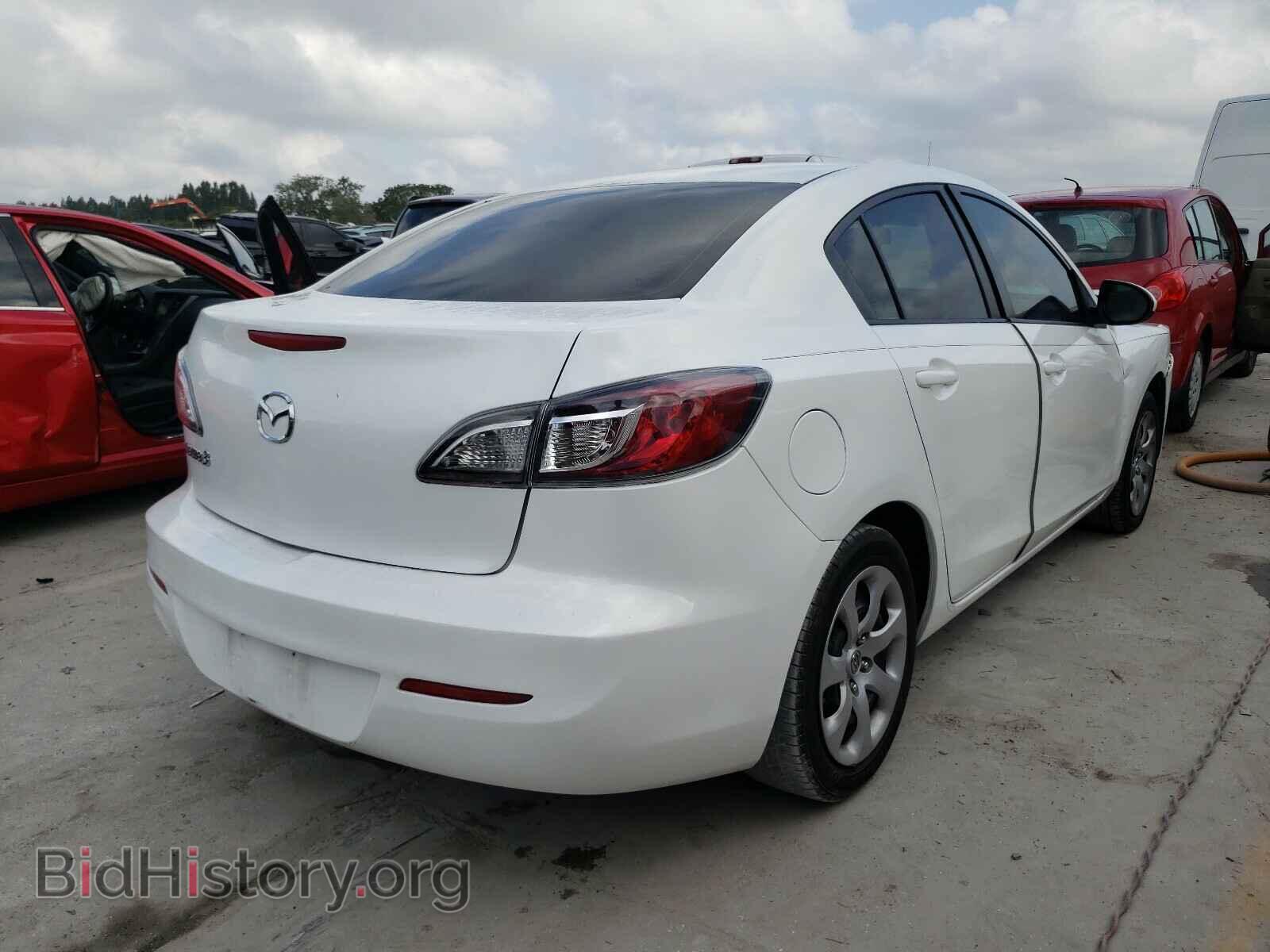 2012 MAZDA 3 - VIN: JM1BL1UF2C1555860 - Фото 4
