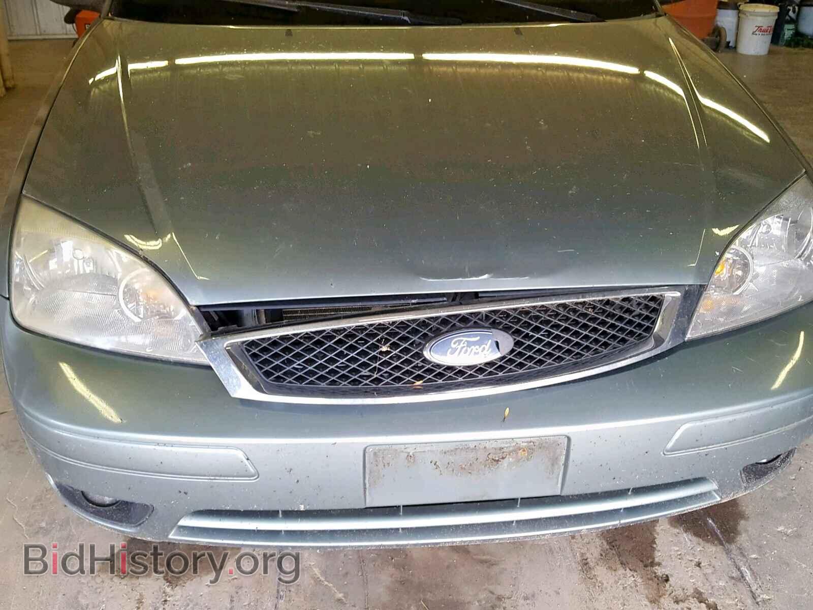 2005 FORD FOCUS - VIN: 3FAFP37N65R133559 - Фото 9