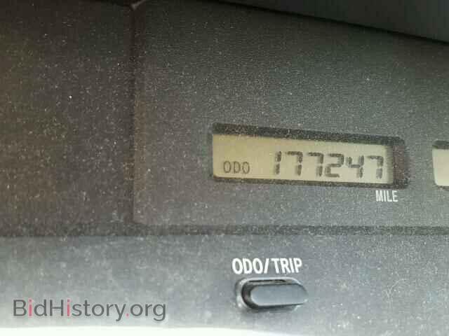 2002 TOYOTA AVALON - VIN: 4T1BF28B02U256302 - Фото 8