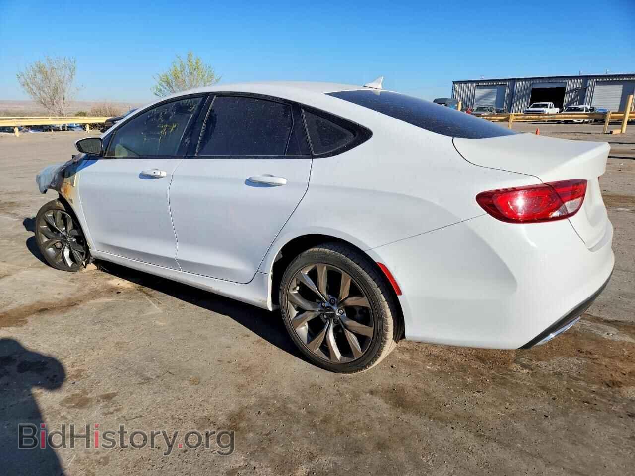 2016 CHRYSLER 200 - VIN: 1C3CCCBB8GN195934 - Фото 2