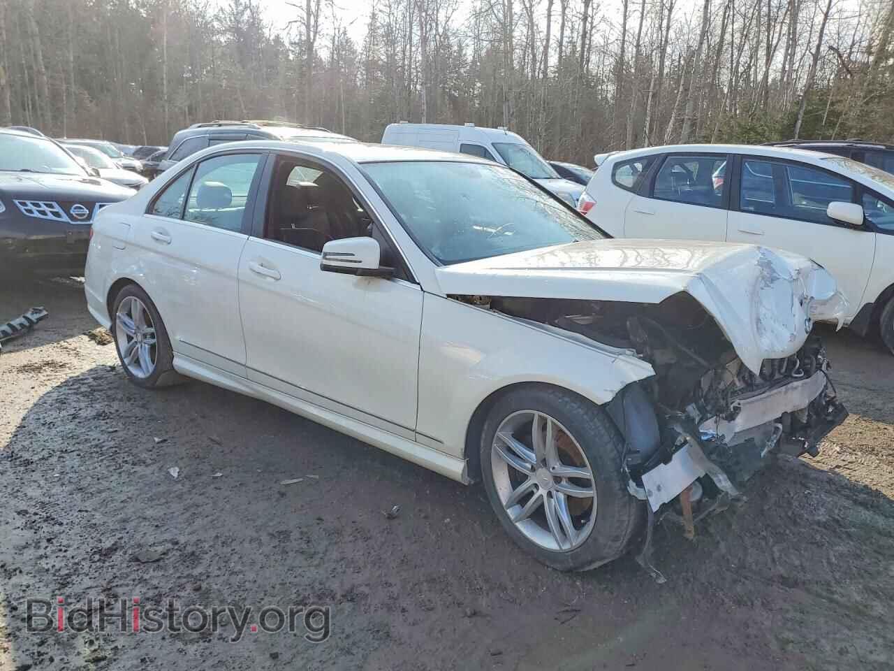2012 MERCEDES-BENZ C-CLASS - VIN: WDDGF8FB0CF916799 - Photo 4