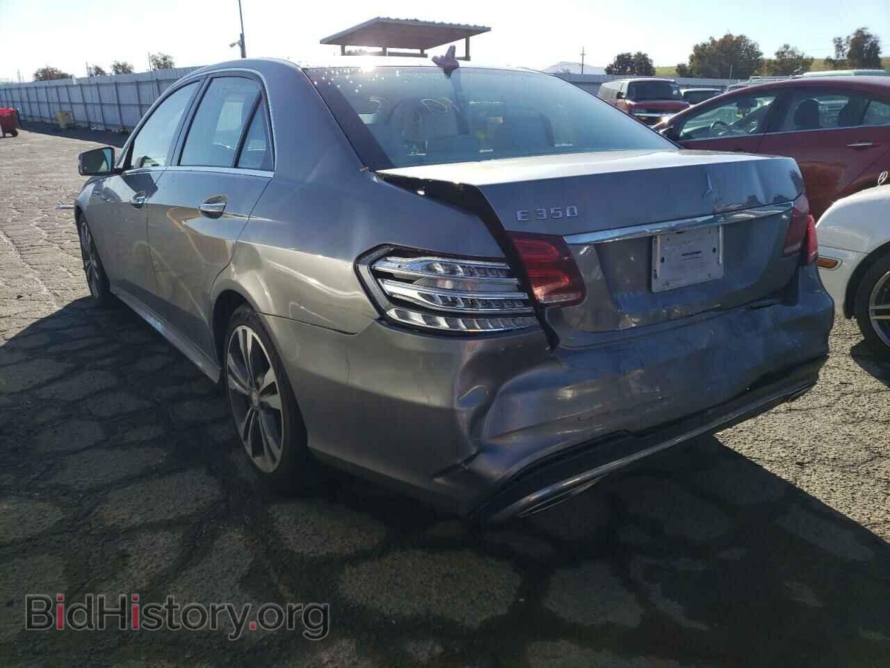 2014 MERCEDES-BENZ E-CLASS - VIN: WDDHF5KB4EA945523 - Фото 2