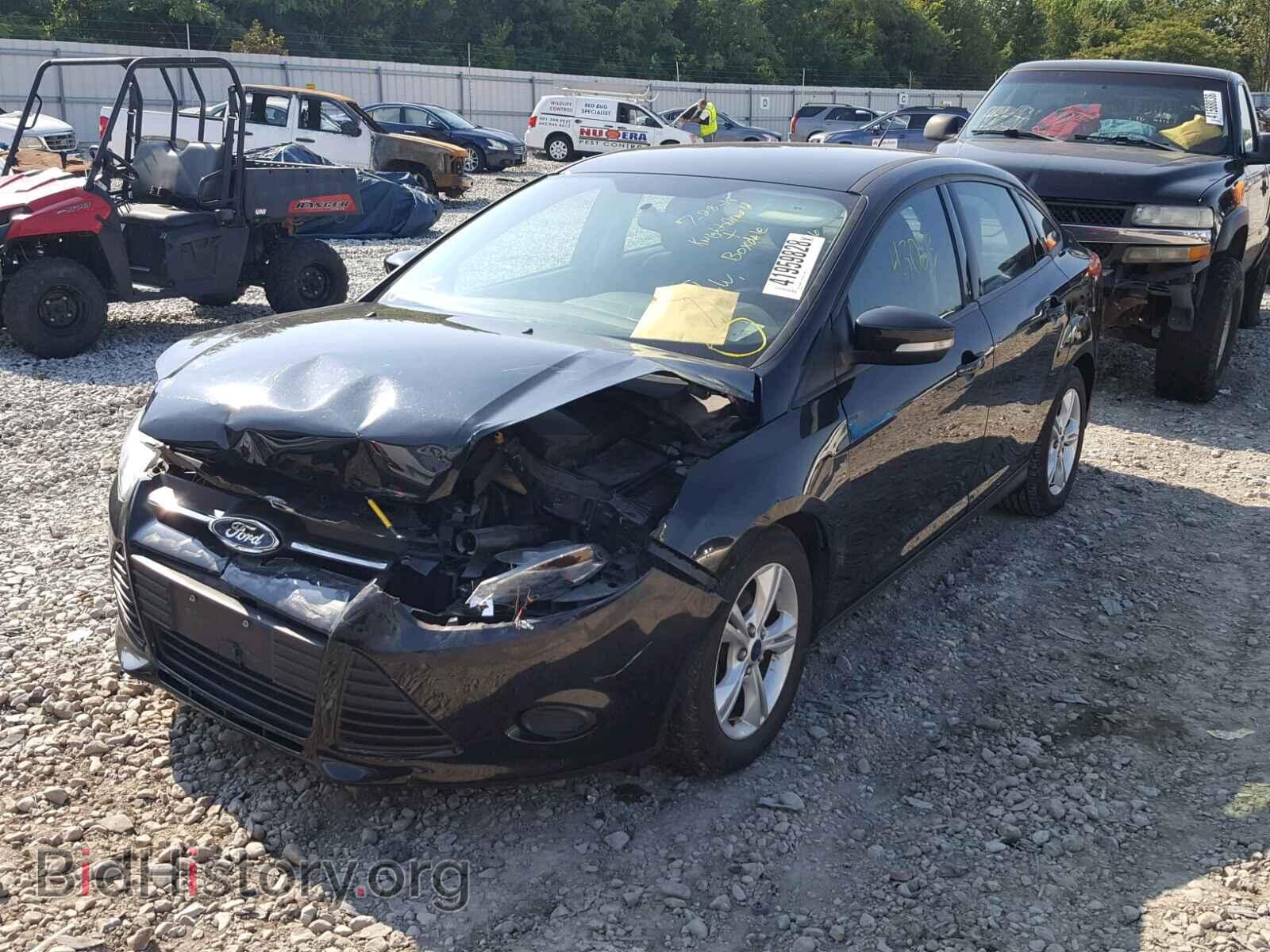 2014 FORD FOCUS - VIN: 1FADP3F20EL426144 - Фото 2