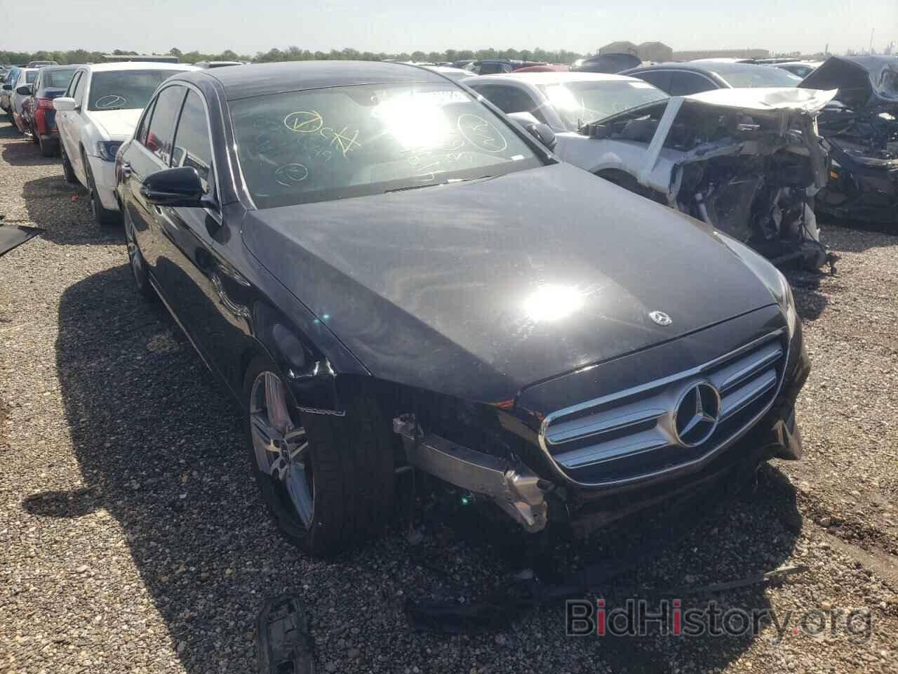 Photo WDDZF4JBXJA364196 - MERCEDES-BENZ E-CLASS 2018