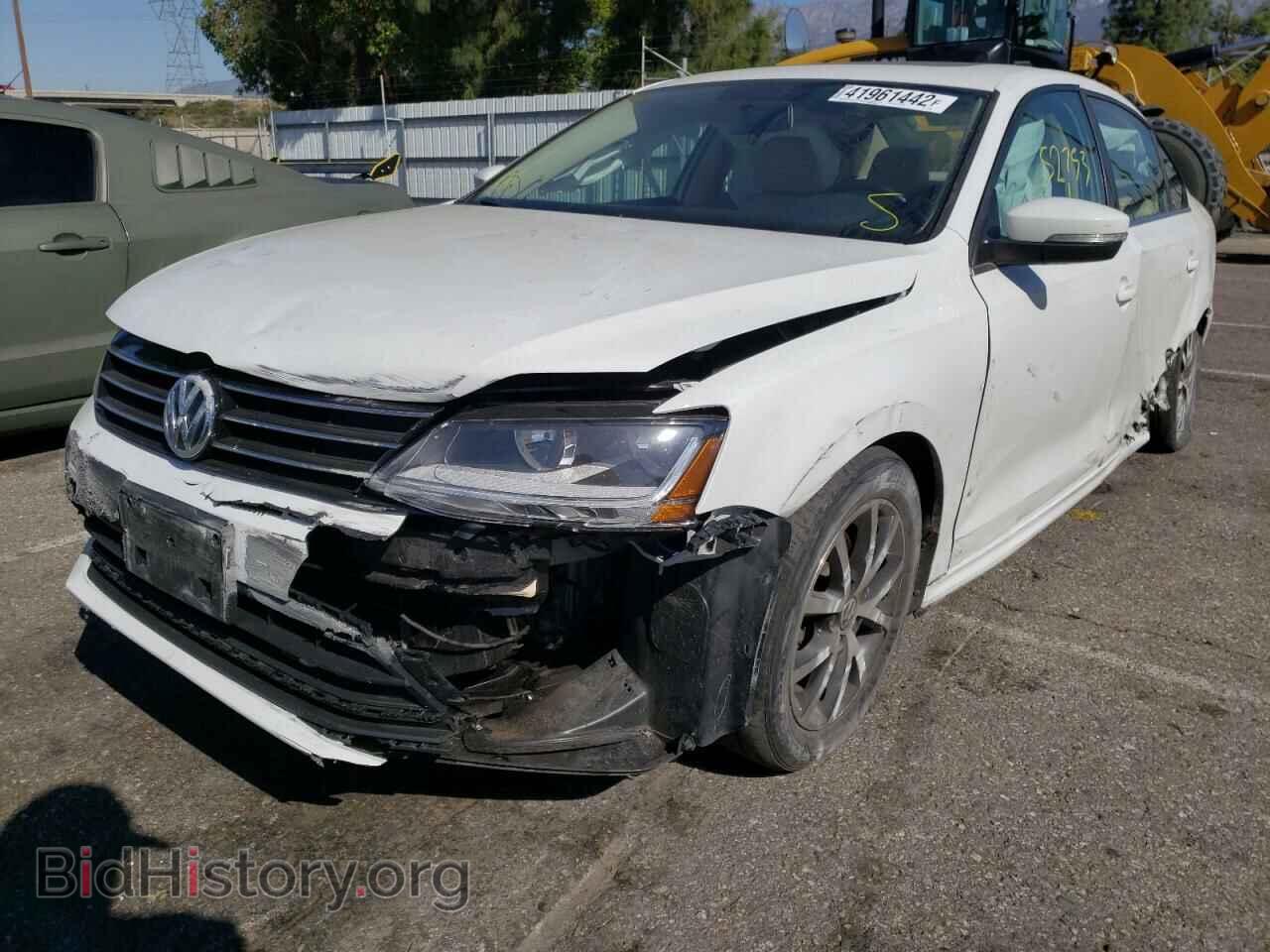2017 VOLKSWAGEN JETTA - VIN: 3VWDB7AJ1HM371475 - Фото 2
