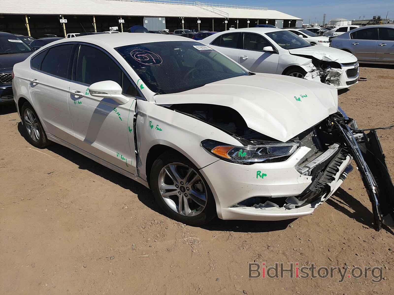 Photo 3FA6P0HDXJR232870 - FORD FUSION 2018