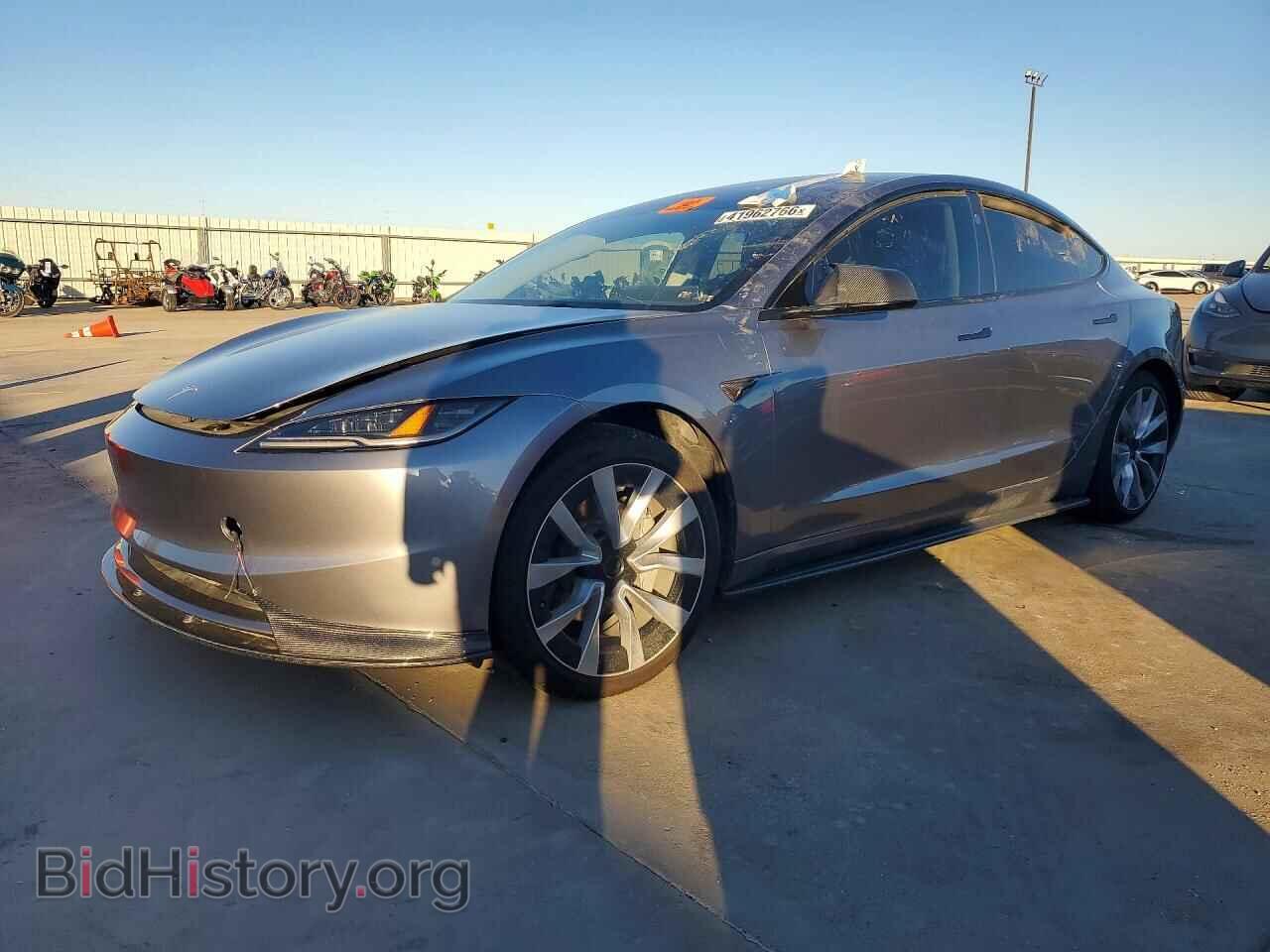 Фотография 5YJ3E1EAXSF949601 - TESLA MODEL 3 2025
