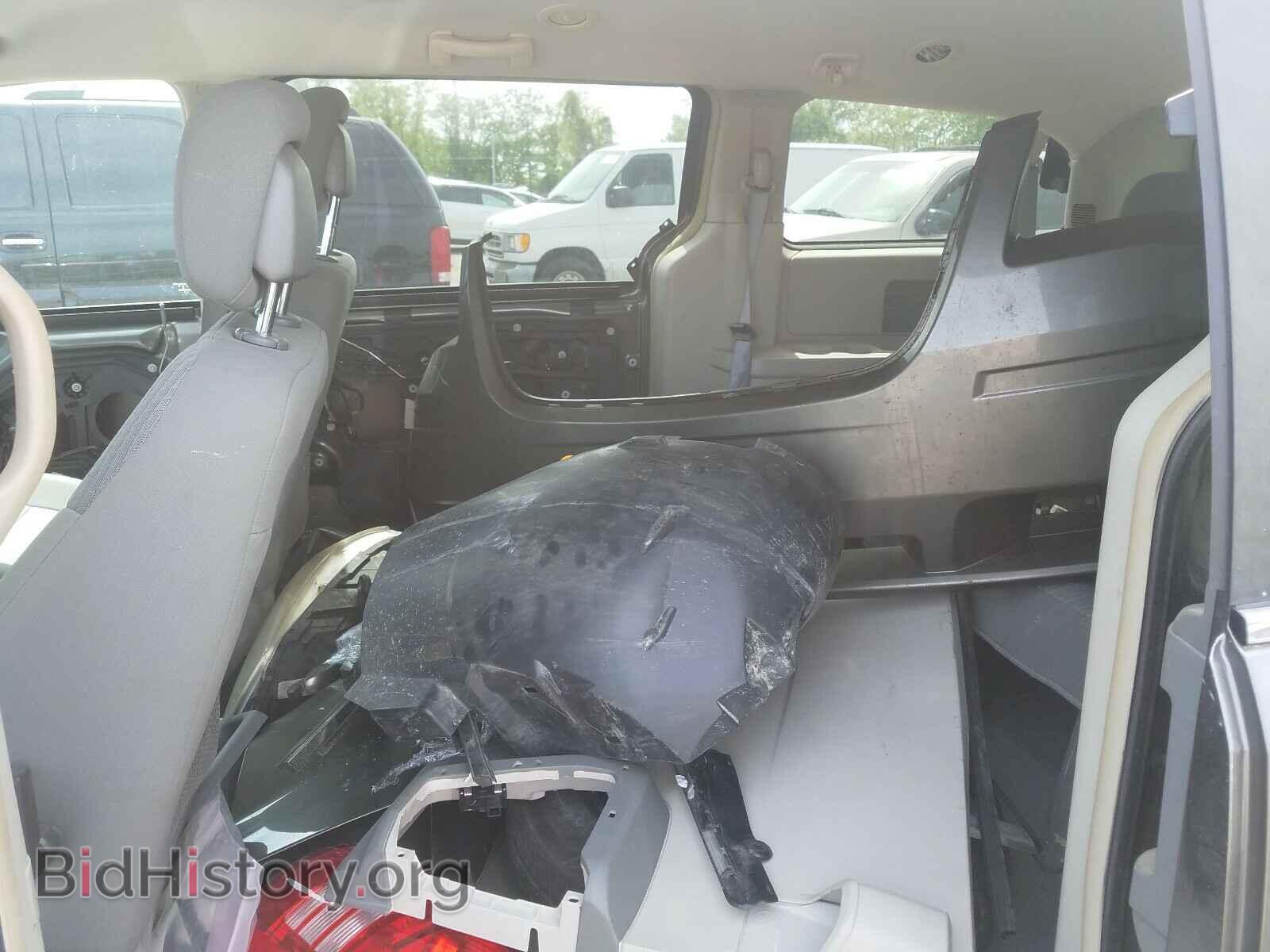 2010 CHRYSLER MINIVAN - VIN: 2A4RR2D18AR377124 - Photo 6