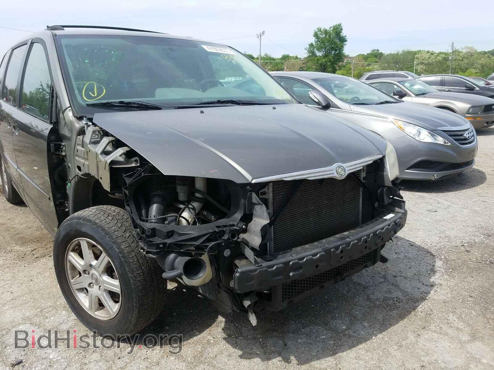 2010 CHRYSLER MINIVAN - VIN: 2A4RR2D18AR377124 - Photo 9