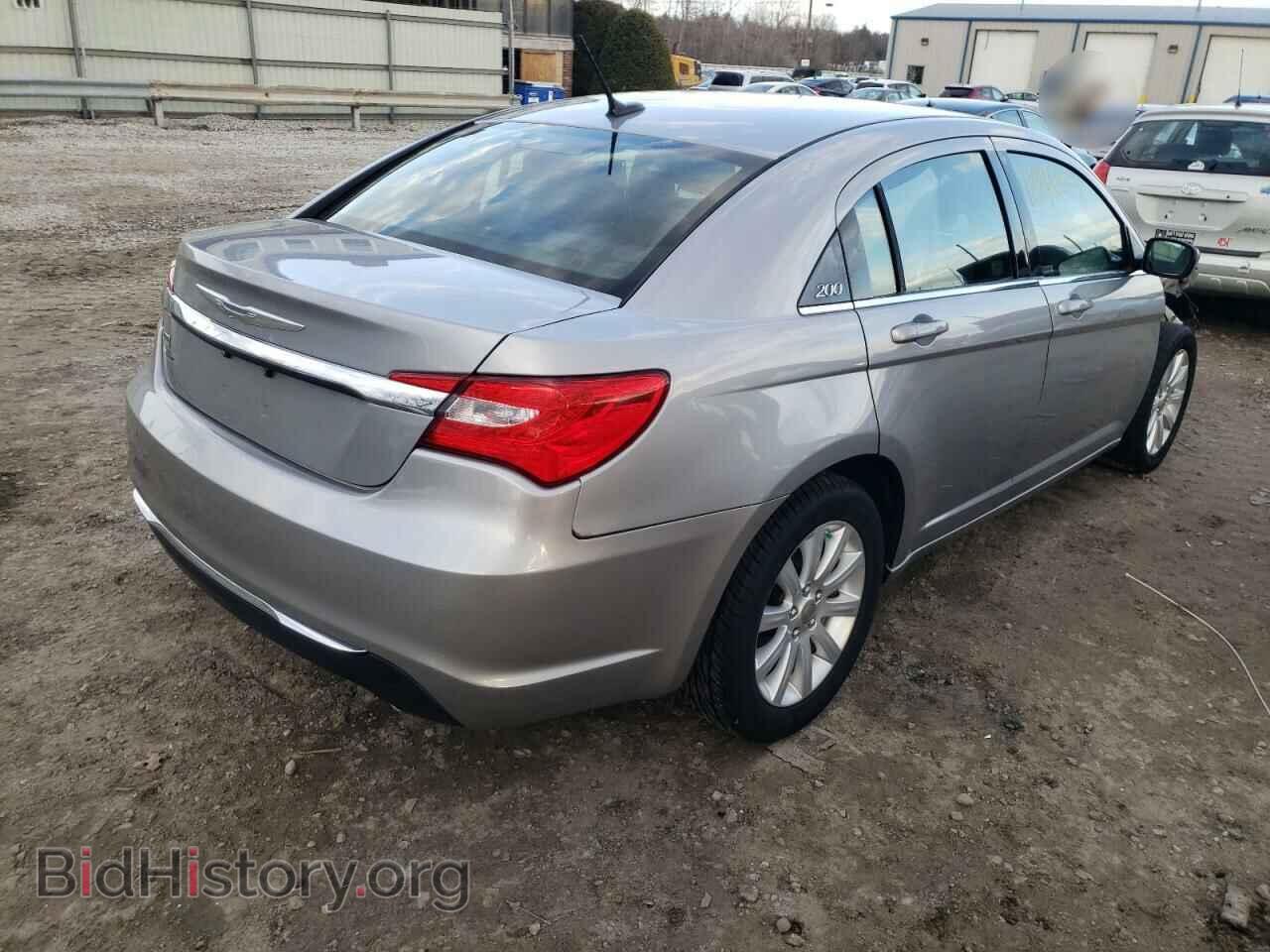 2013 CHRYSLER 200 - VIN: 1C3CCBBG3DN532737 - Фото 3