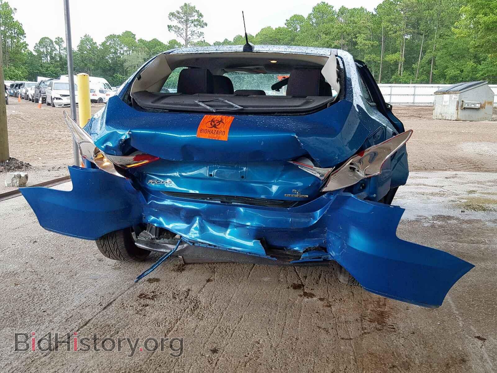 2016 FORD FOCUS - VIN: 1FADP3F27GL266377 - Photo 9