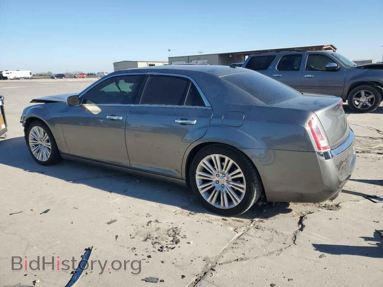 2012 CHRYSLER 300 - VIN: 2C3CCAET3CH237910 - Фото 2