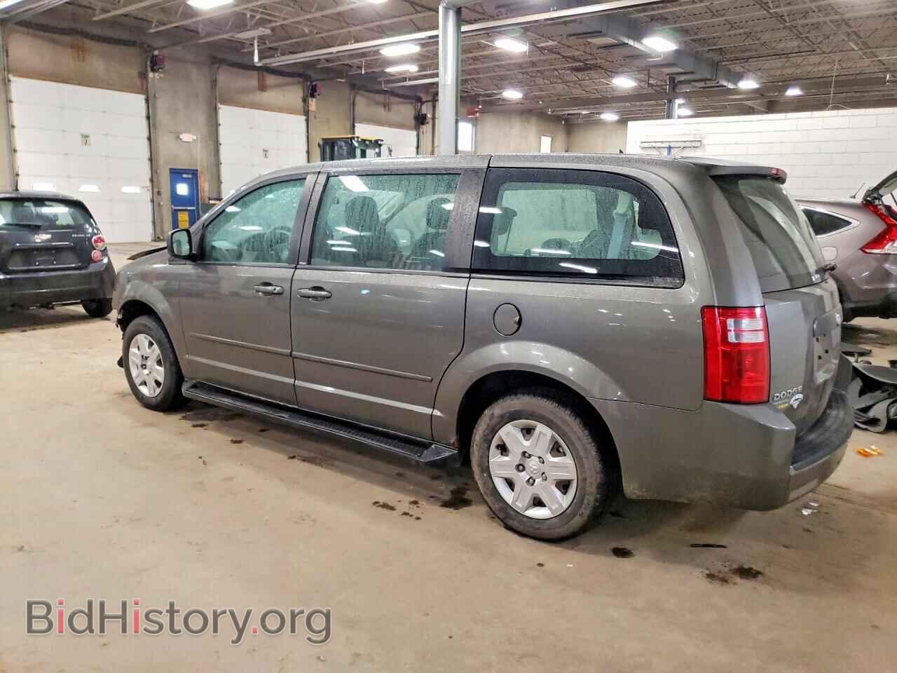 2010 DODGE CARAVAN - VIN: 2D4RN4DEXAR385809 - Photo 2