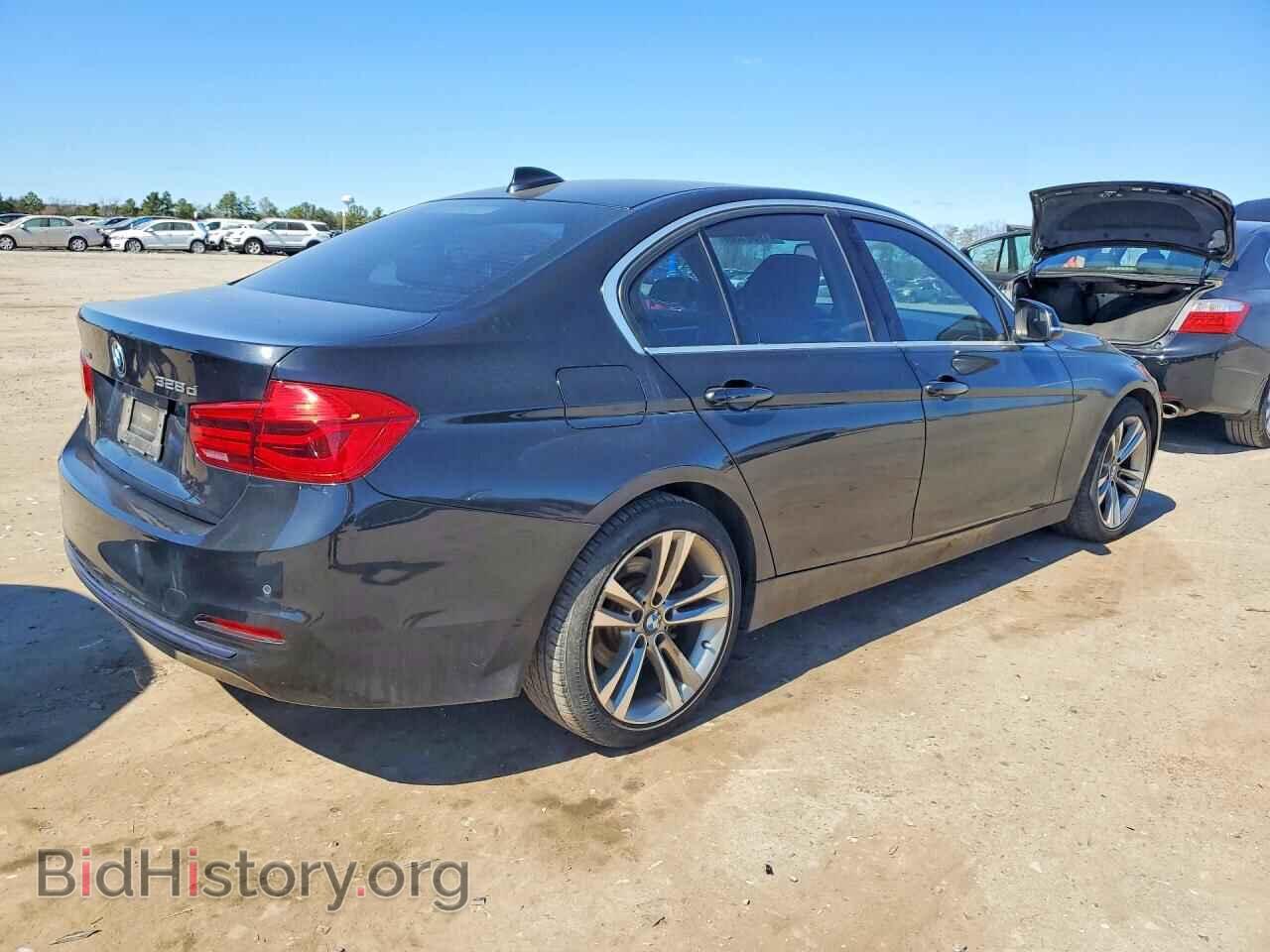 2017 BMW 328 - VIN: WBA8F1C55HK439352 - Фото 3