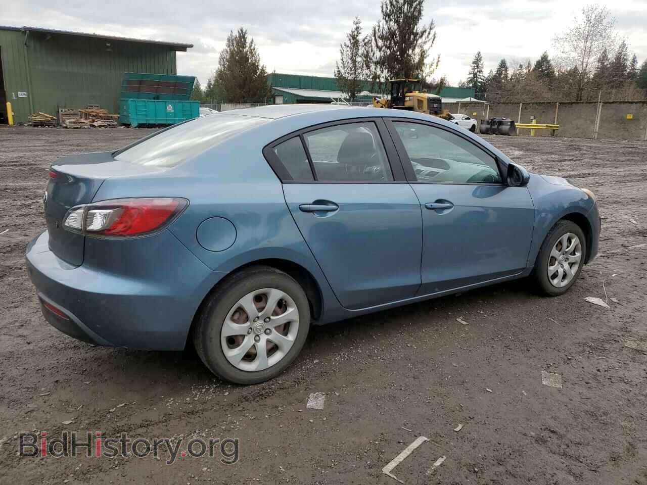2011 MAZDA 3 - VIN: JM1BL1UG1B1416732 - Фото 3