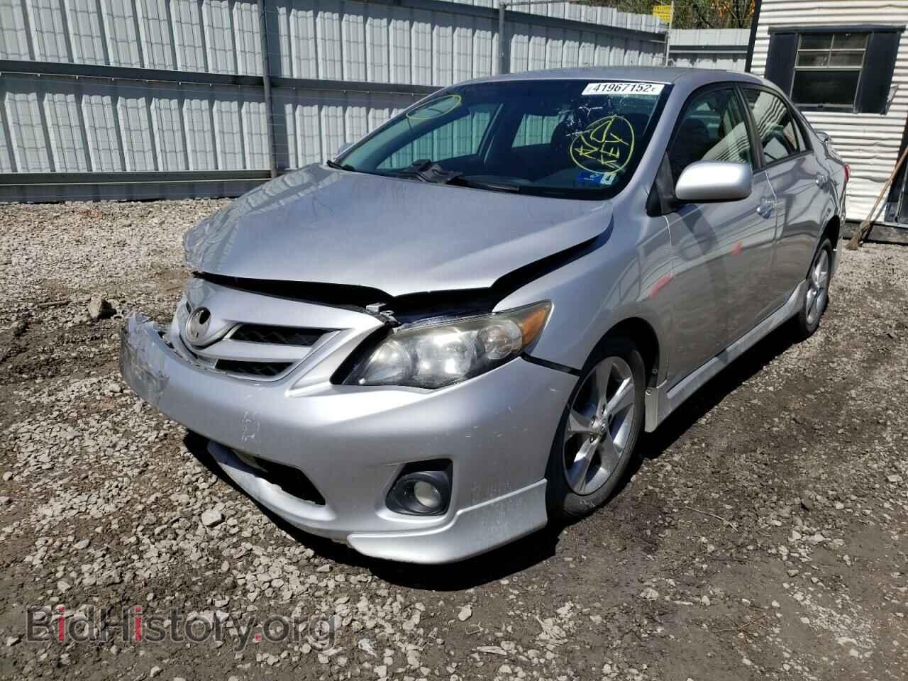 2011 TOYOTA COROLLA - VIN: 2T1BU4EE7BC747094 - Фото 2