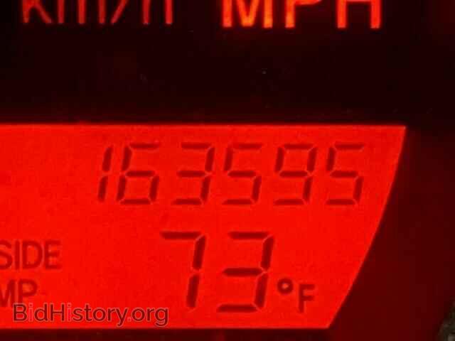 2003 TOYOTA COROLLA - VIN: 2T1KR32E93C013042 - Фото 8