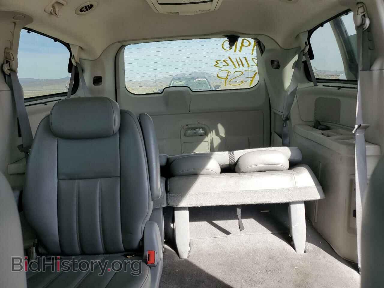 2010 CHRYSLER MINIVAN - VIN: 2A4RR5D15AR179005 - Фото 10