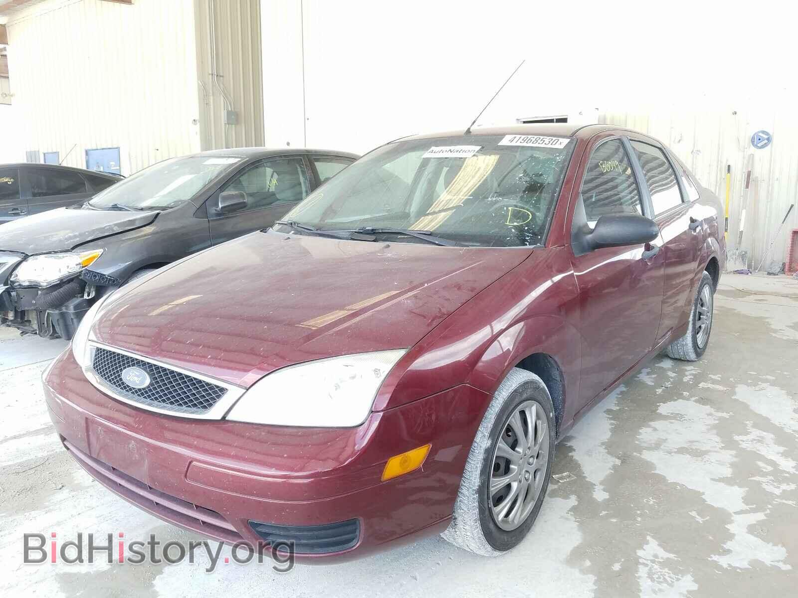 2007 FORD FOCUS - VIN: 1FAFP34N97W199706 - Фото 2