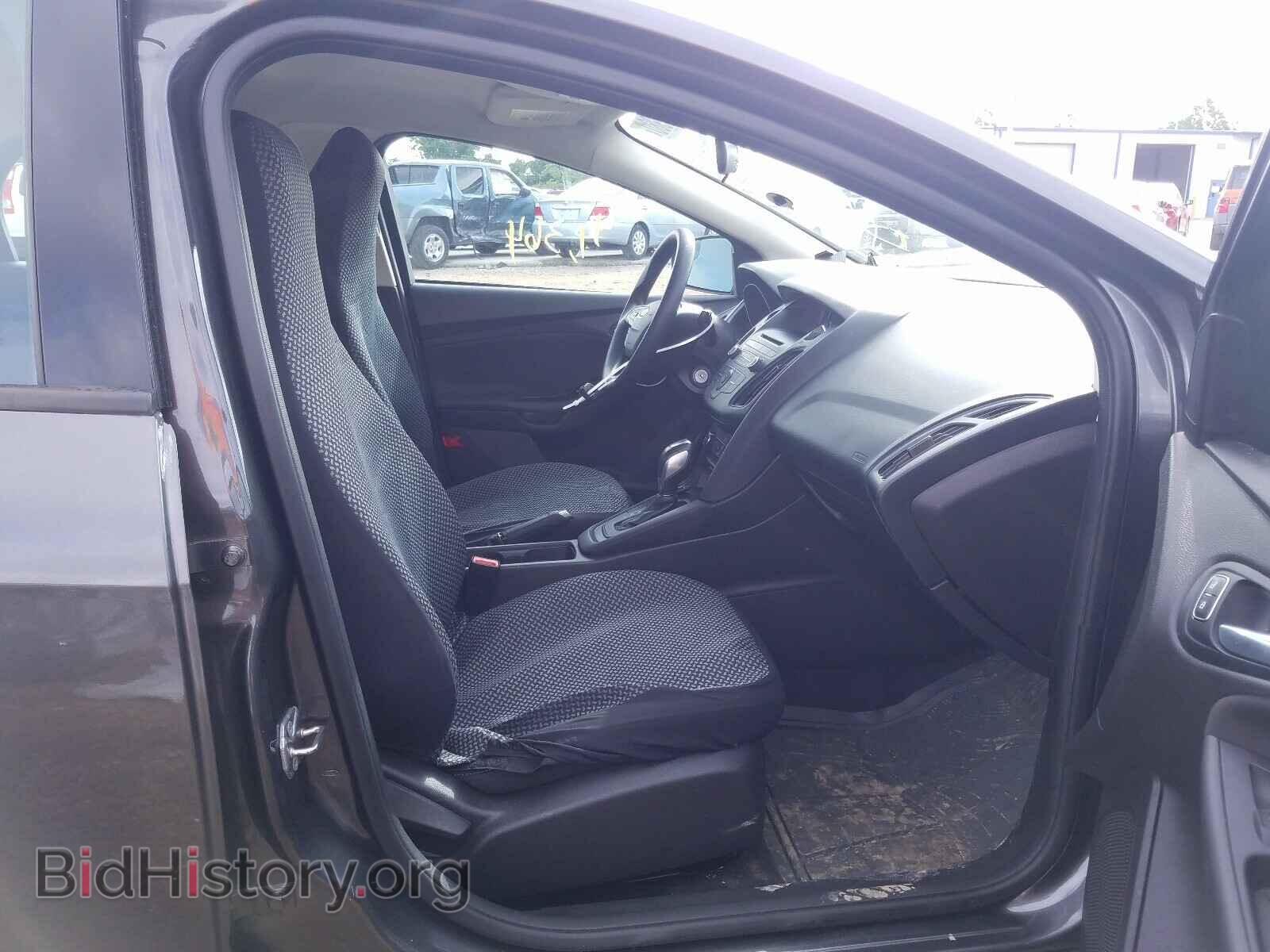 2016 FORD FOCUS - VIN: 1FADP3F2XGL335921 - Фото 5