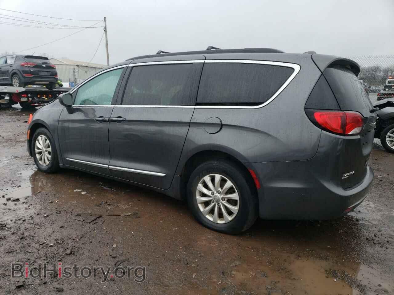 2017 CHRYSLER PACIFICA - VIN: 2C4RC1BG8HR598578 - Photo 2