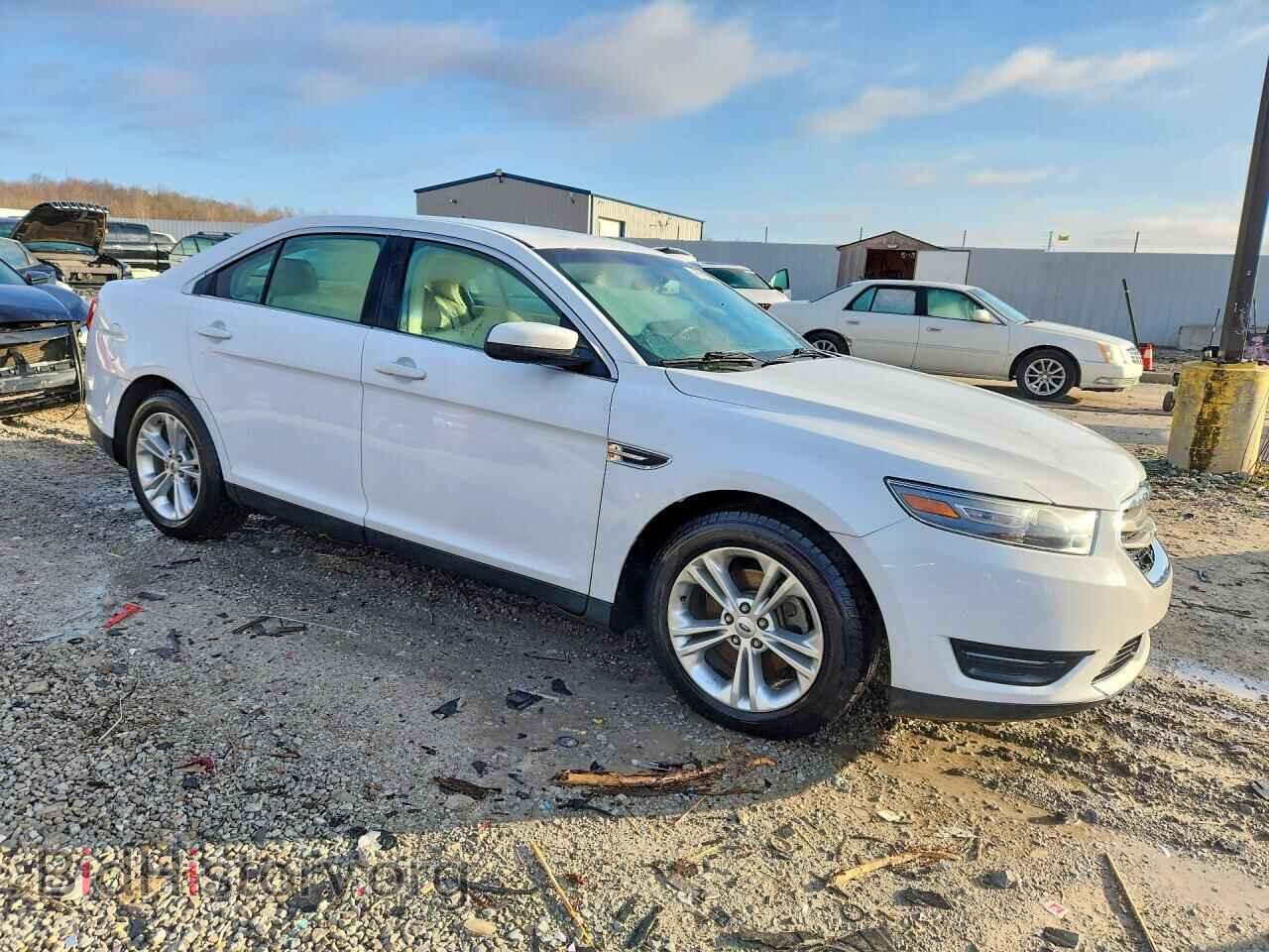 2014 FORD TAURUS - VIN: 1FAHP2E82EG116667 - Photo 4