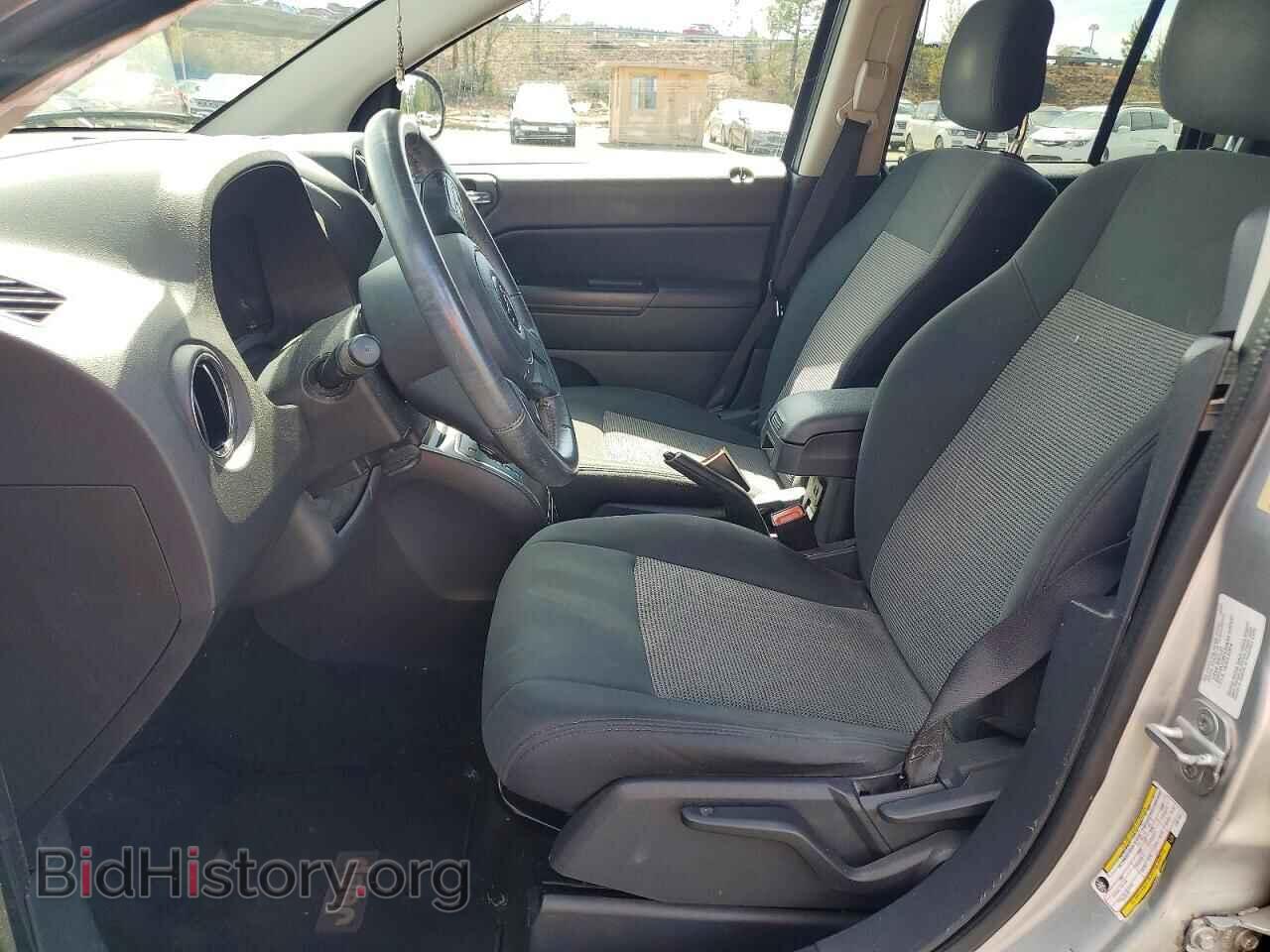 2012 JEEP COMPASS - VIN: 1C4NJDEB8CD572810 - Photo 7