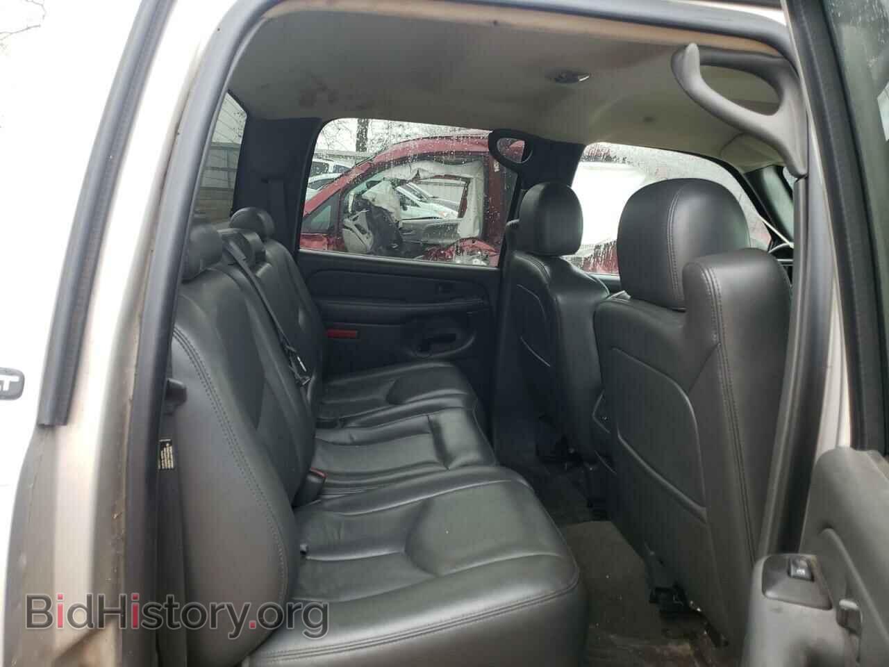 2006 GMC SIERRA - VIN: 2GTEC13T761246873 - Фото 10