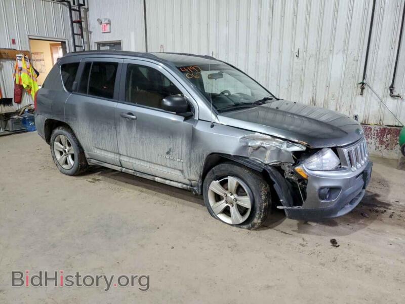2012 Jeep COMPASS (VIN 1C4NJDEB4CD658390) — photo 4 of 13